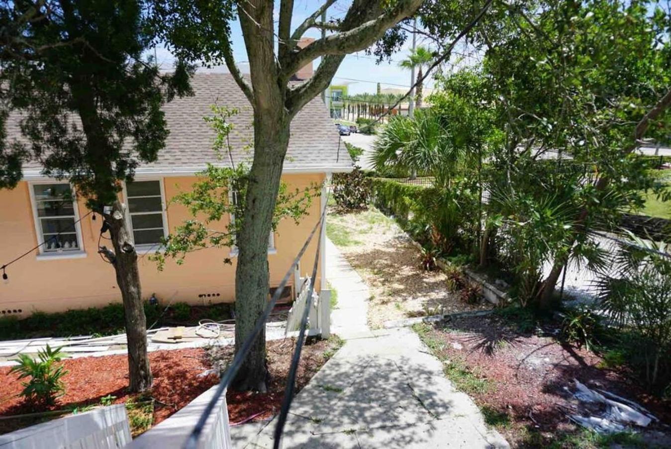 Appartement Pets Ok! Steps To Ocean Center Walk To Beach! à Daytona Beach Extérieur photo